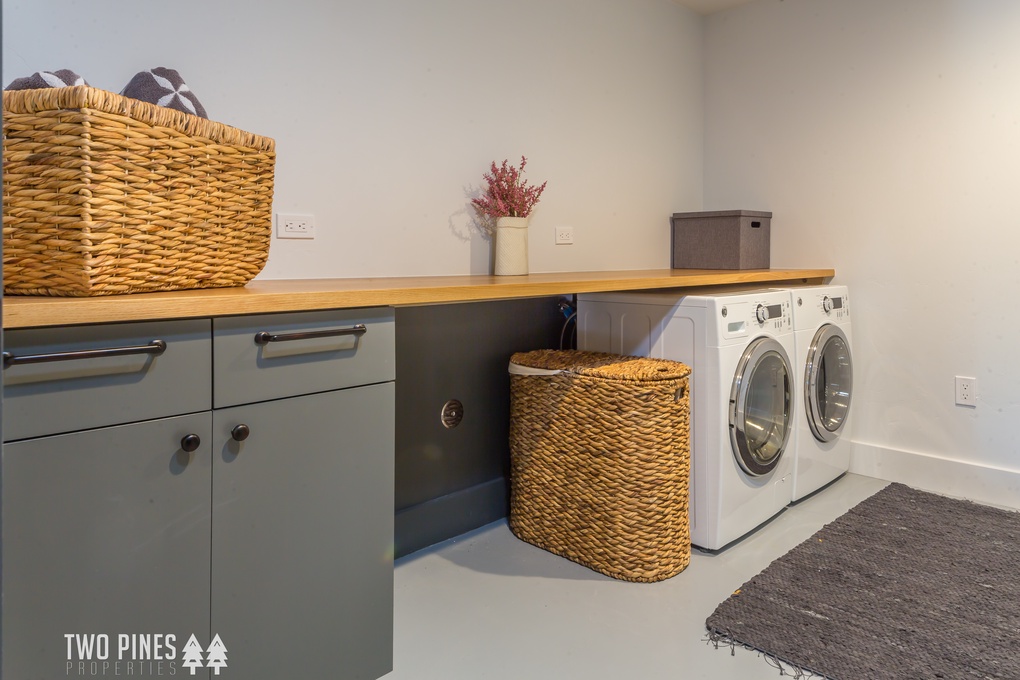 Laundry Room with Washer/Dryer