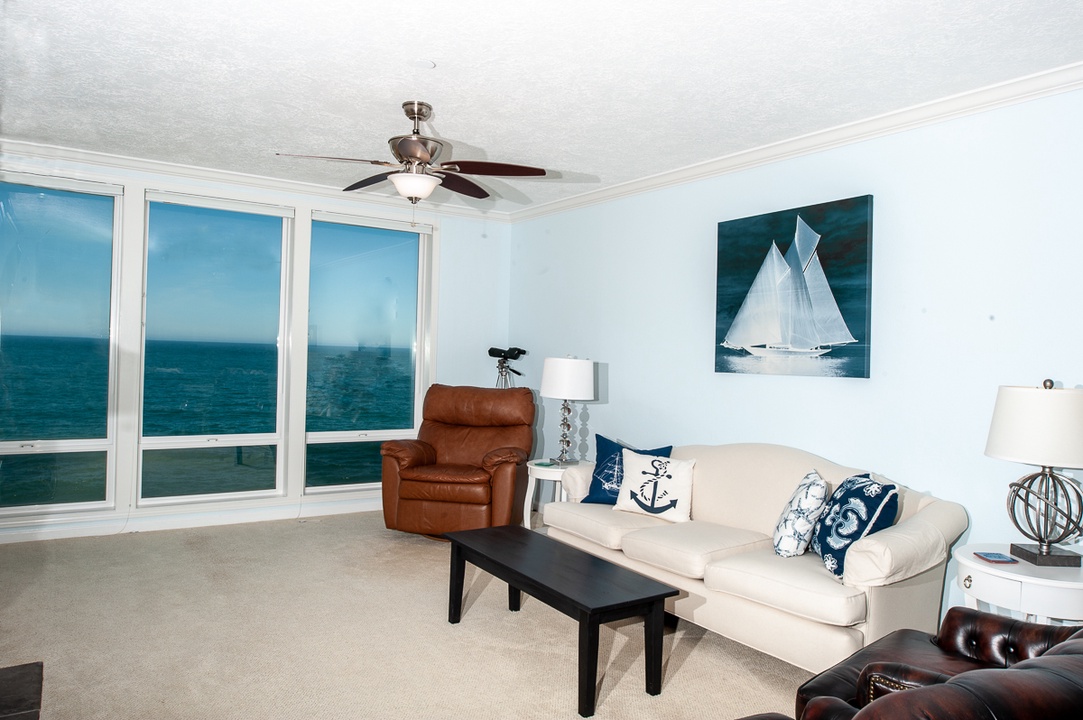 Whale Crossing 2 Bedroom Condo in Depoe Bay, OR