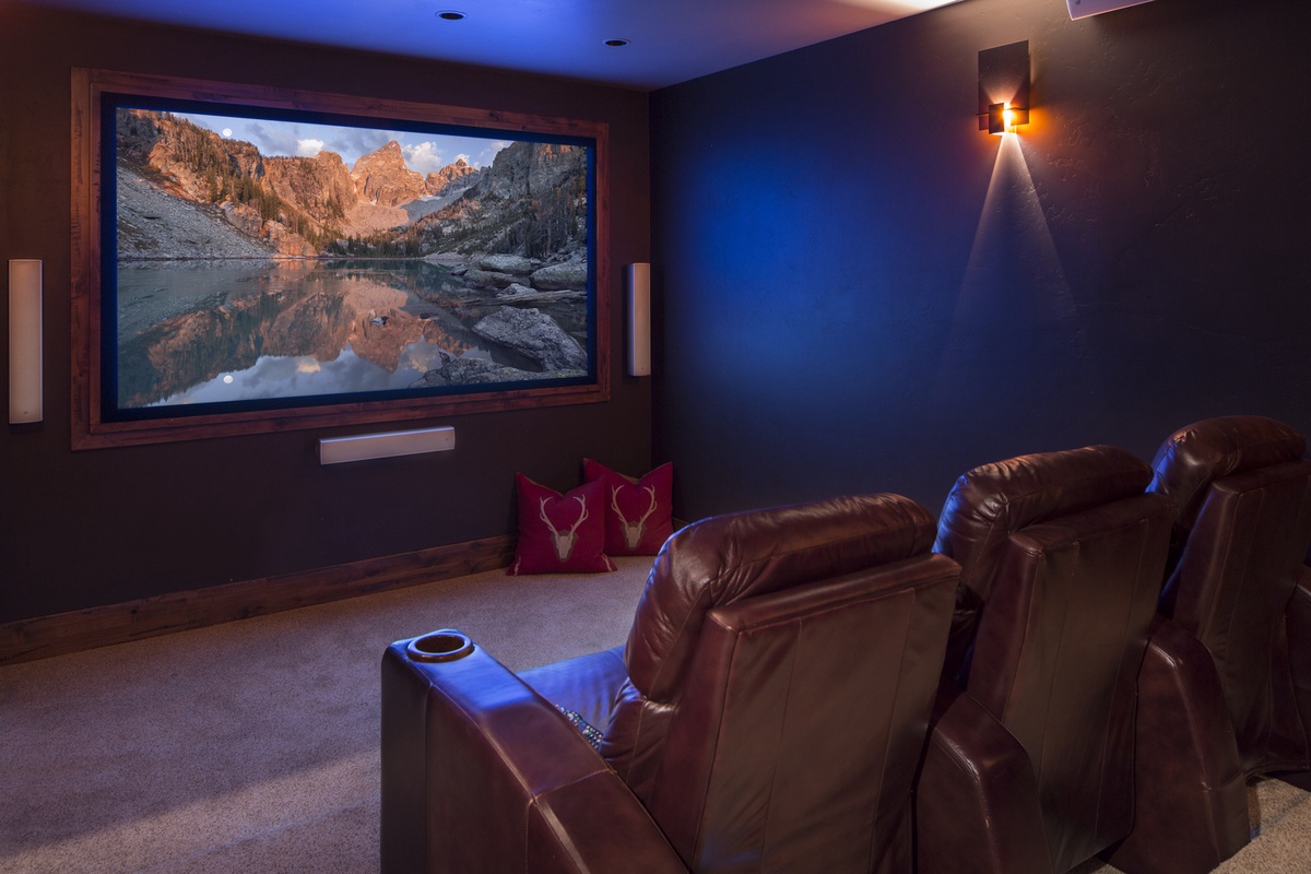 Horsethief Canyon Lodge — Cinema Room