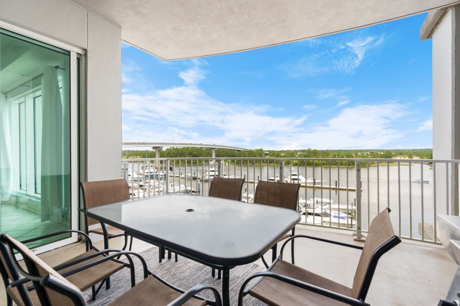 Wharf 412