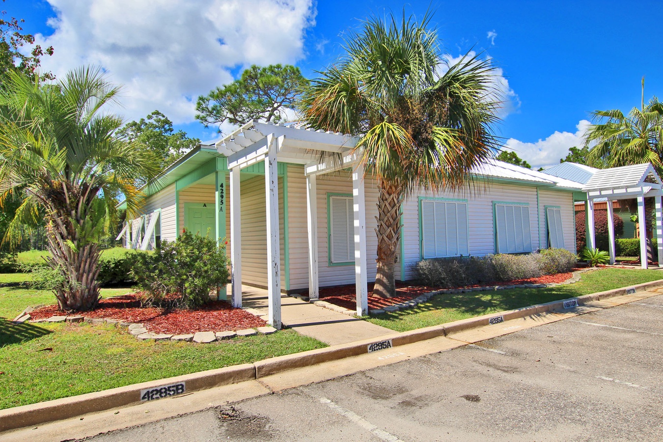 Orange Beach Villas - Beach Retreat