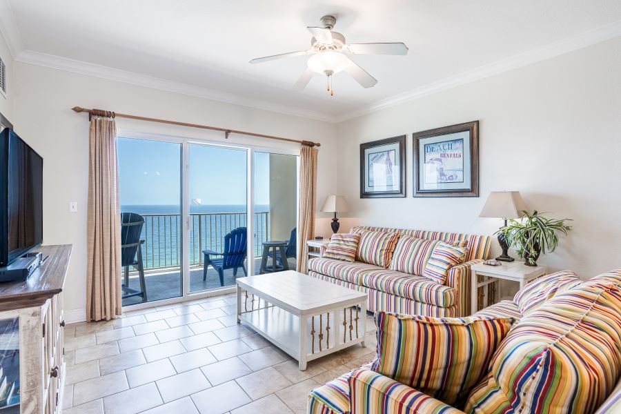 Crystal Shores West 1005