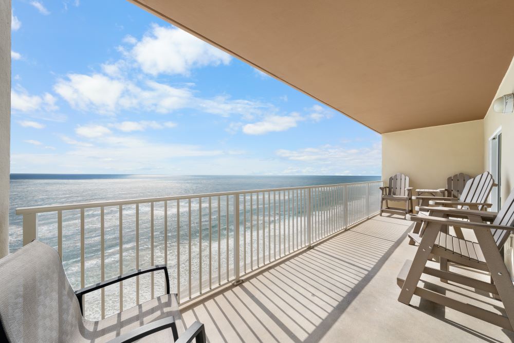 Crystal Shores West 704