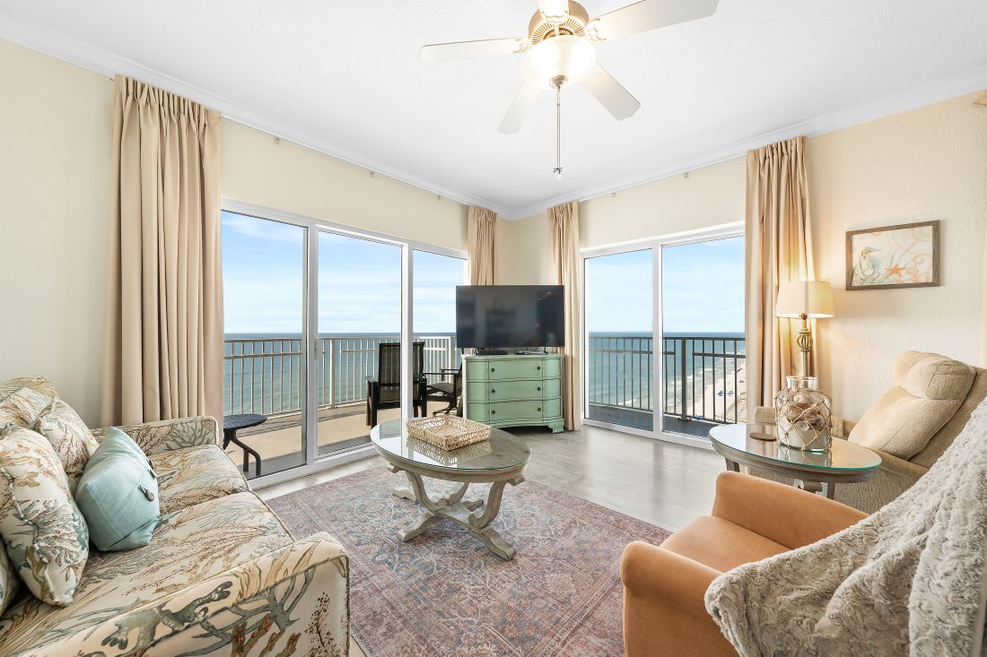 Crystal Shores West 1008