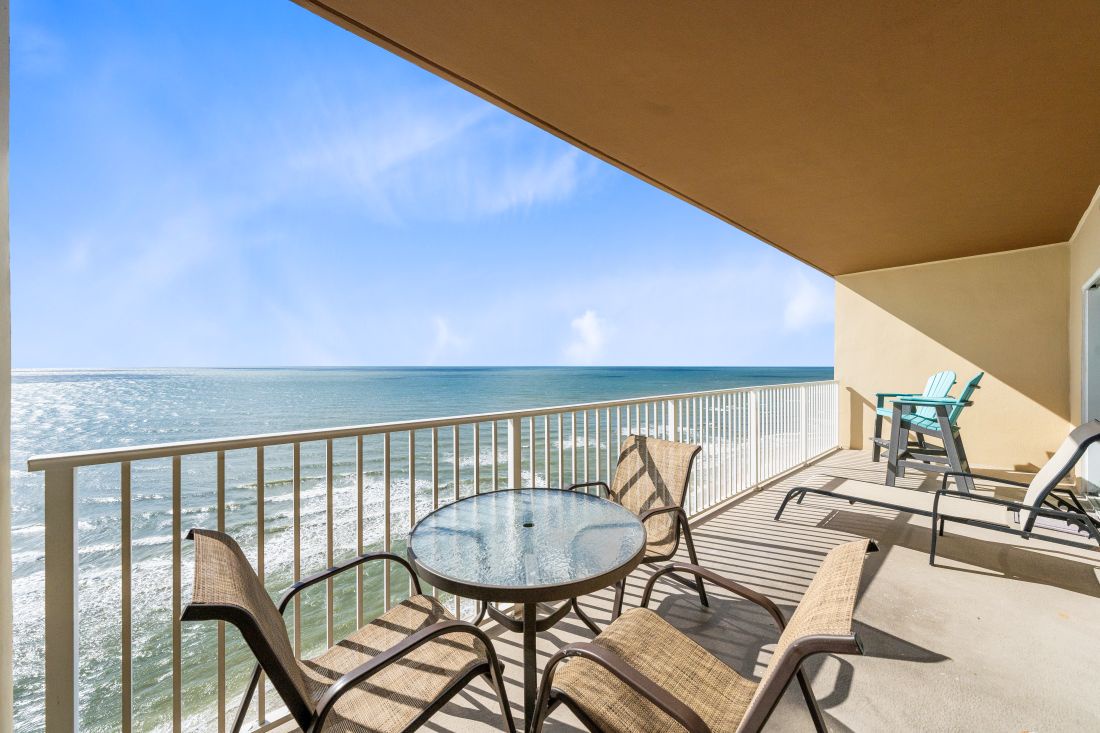 Crystal Shores West 1002