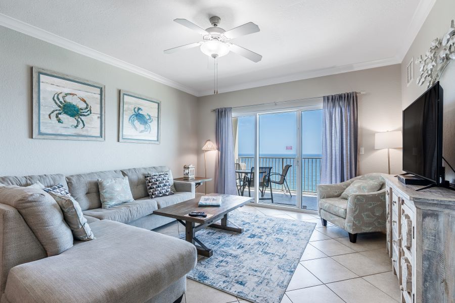 Crystal Shores West 1002