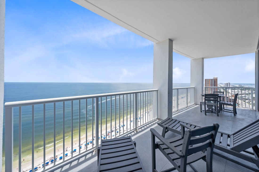 Island Tower 2203