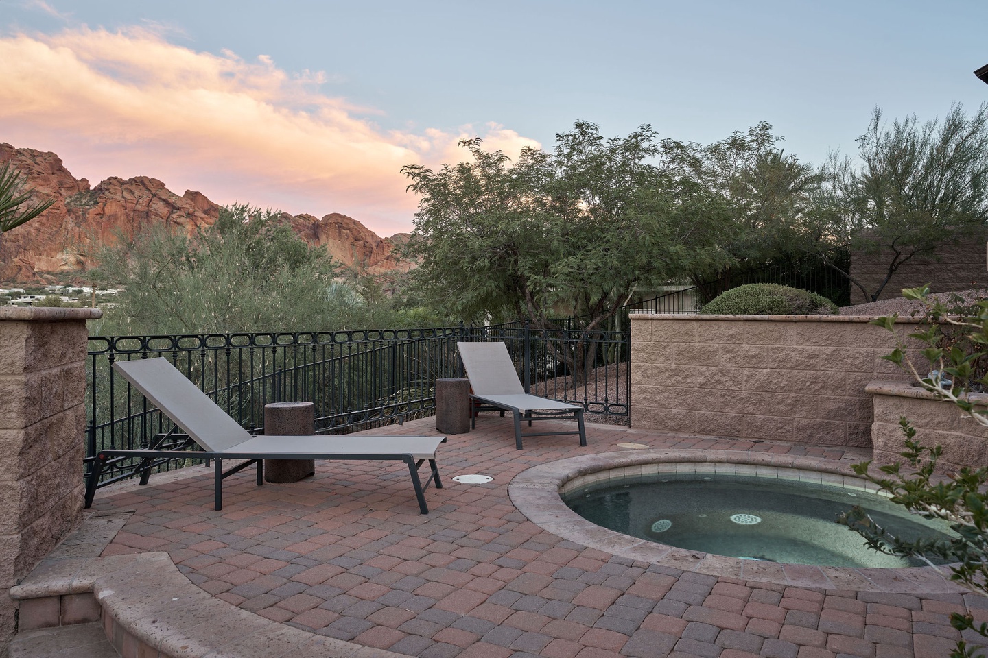 Private, detached hot tub