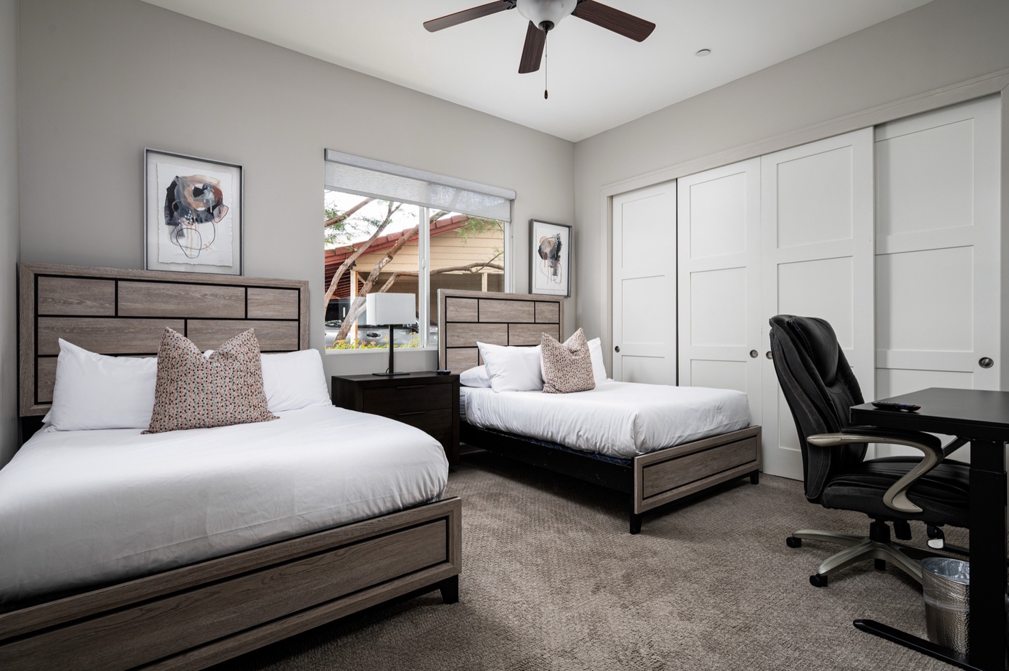 Bedroom 4 (Lower Level) - 2 Queen beds