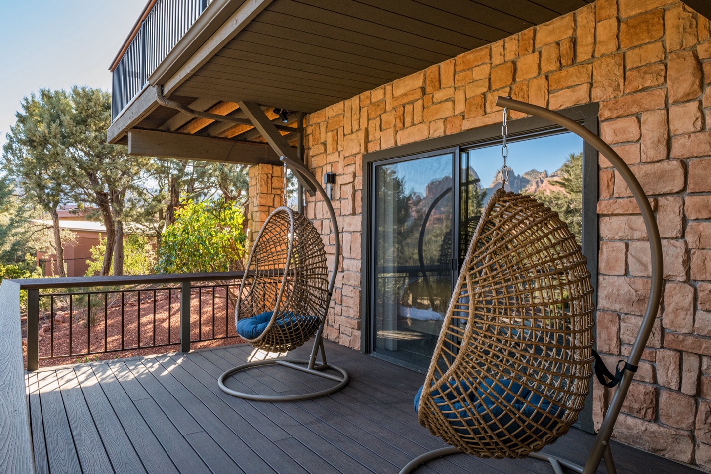 Lower deck nest chairs