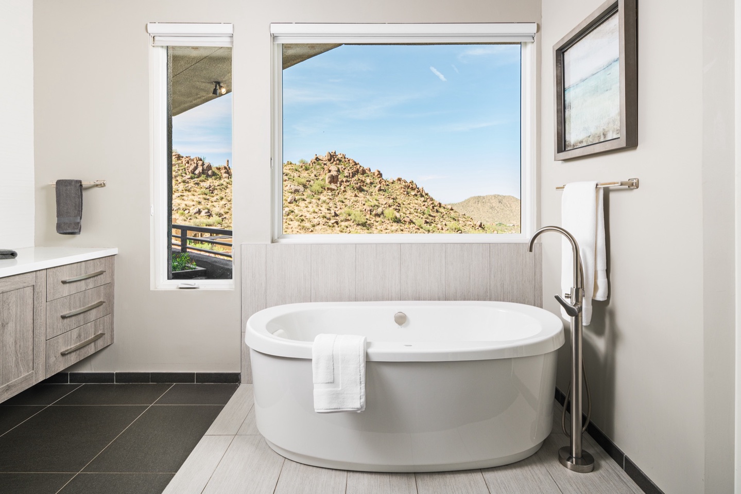 Draw a calming bath overlooking in the Valley of the Sun