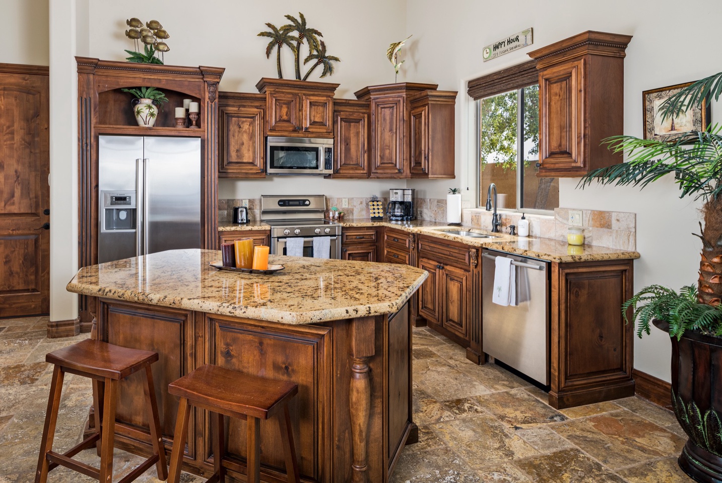 Fully equipped kitchen