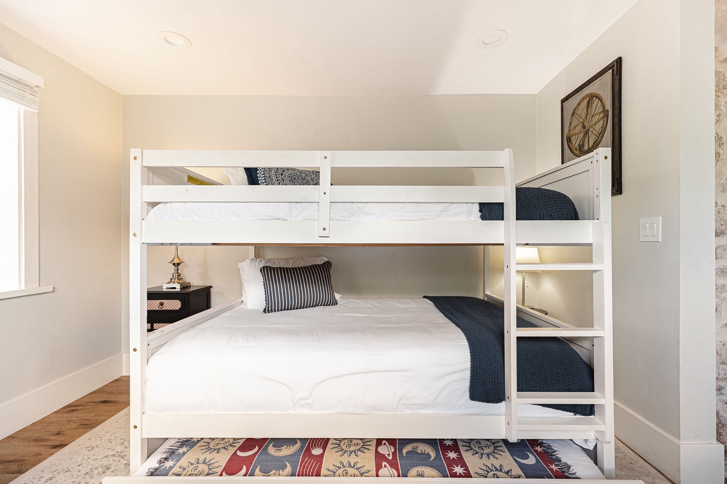 Total of 3 Queen beds