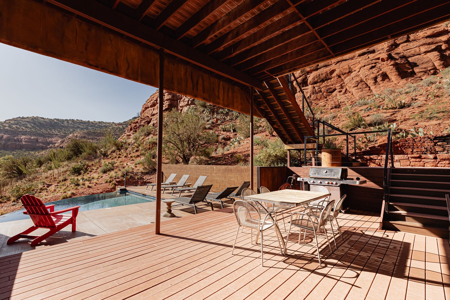 Outdoor space off of the living room