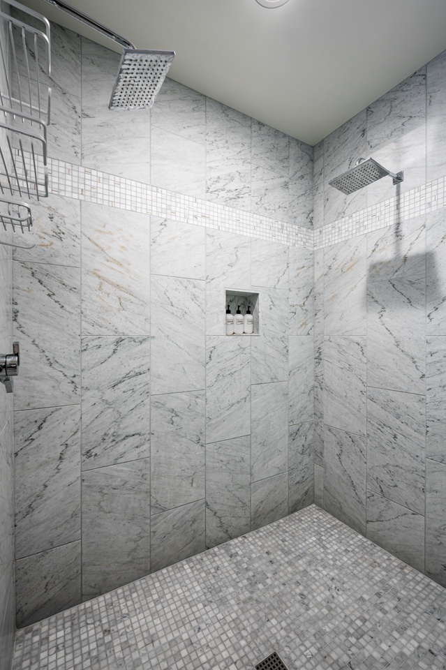 Master (lower level) Walk in Shower