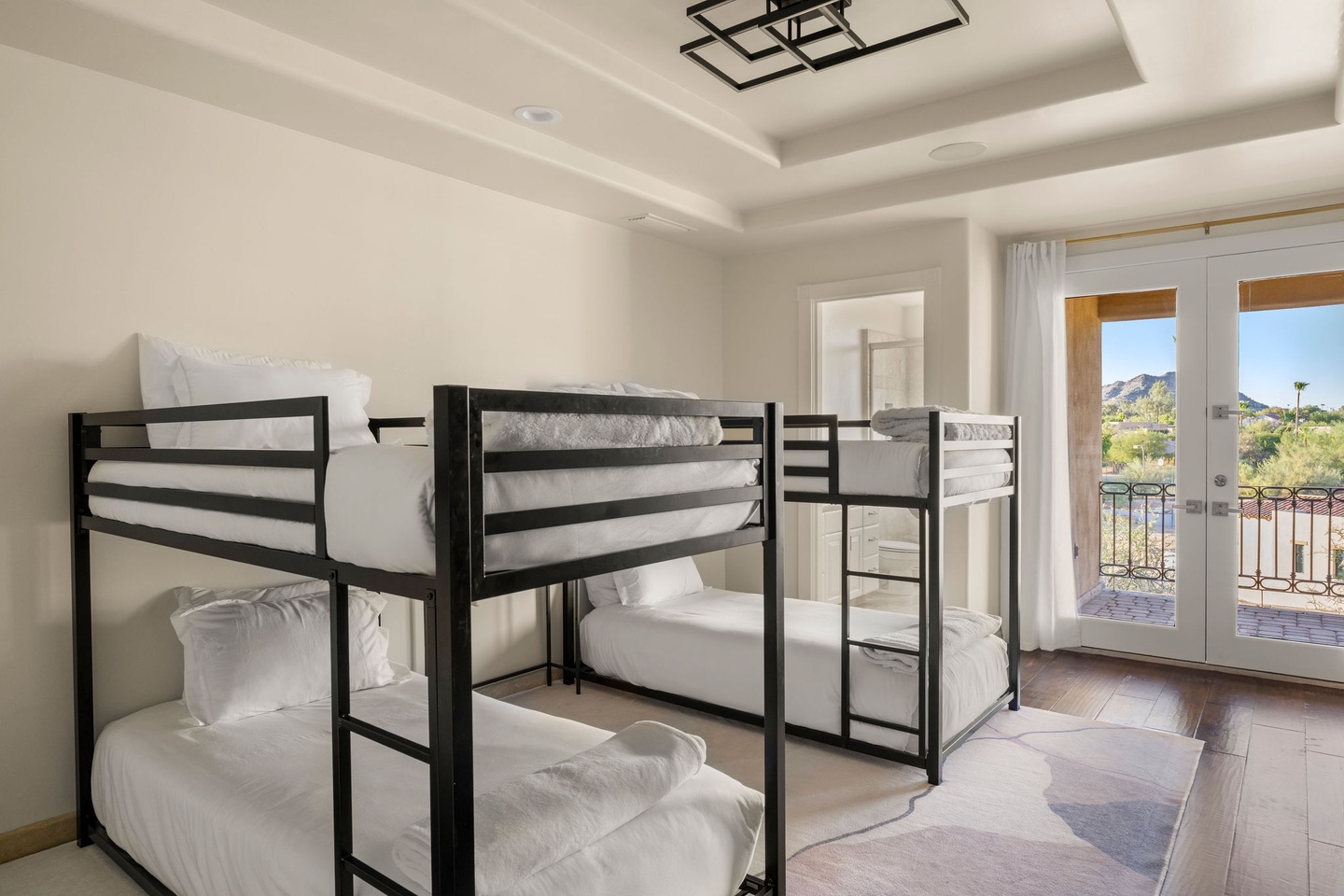 Bedroom 4 - Four Single beds