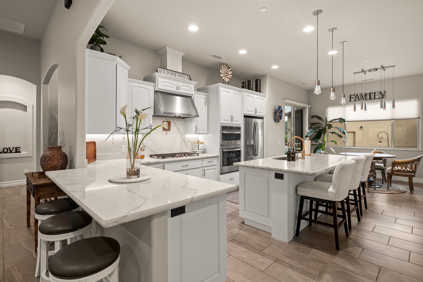 JL_5CougarDr-interiors-CommonAreas-08