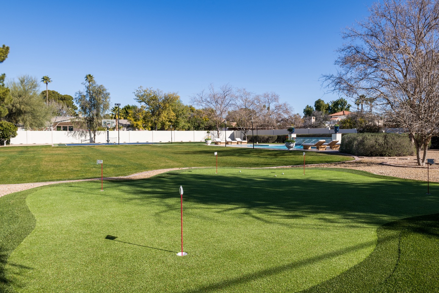 Putting green