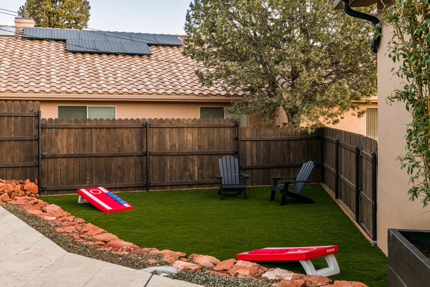 Perfect lounge and game area