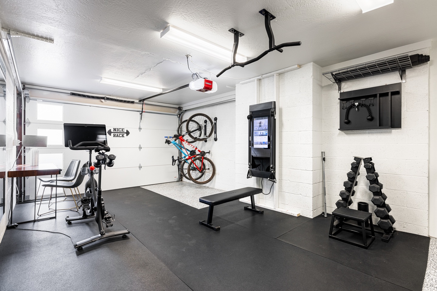 Perfect gym to stay fit away from home