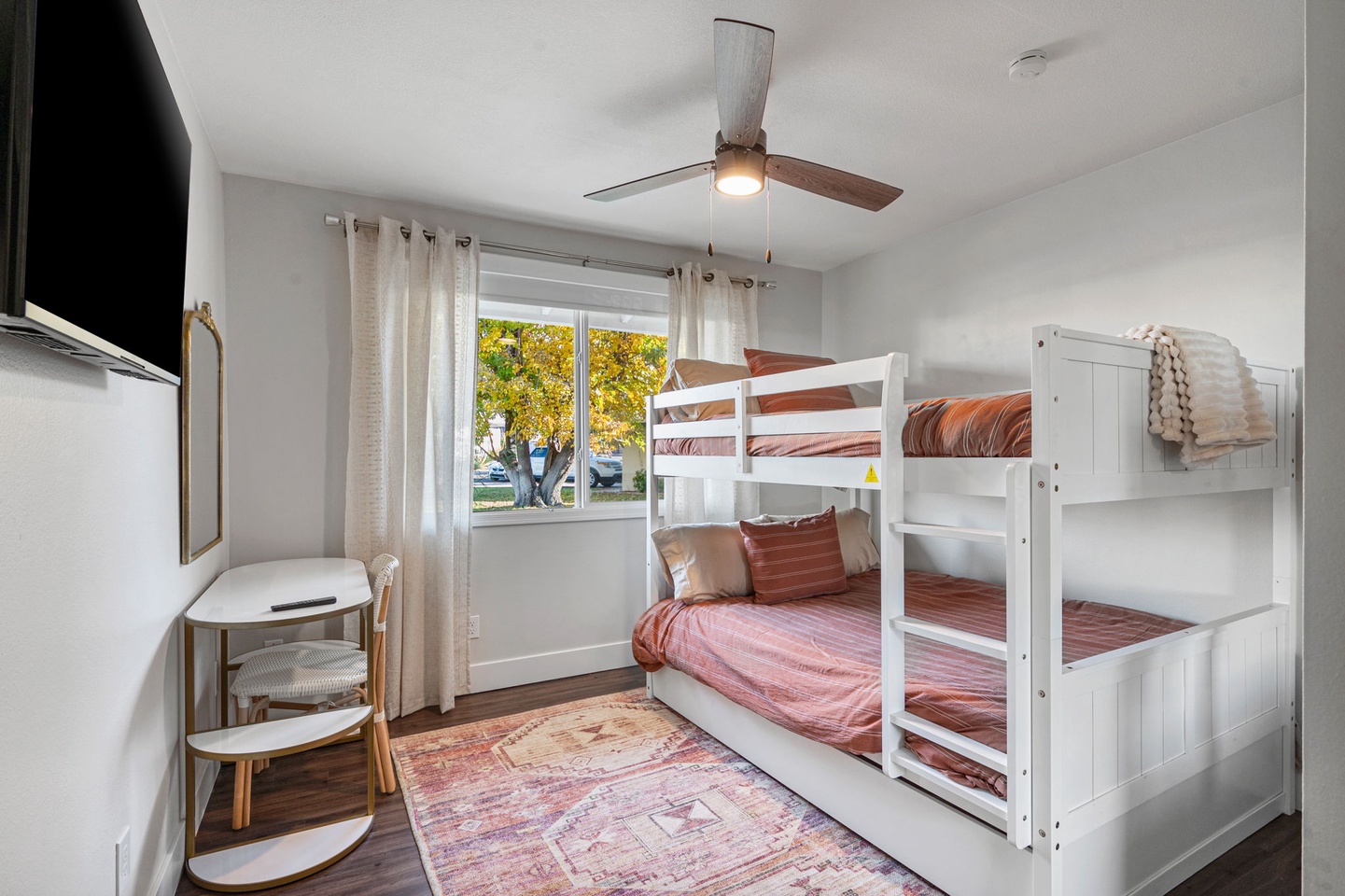 Bedroom 4 - Bunk beds