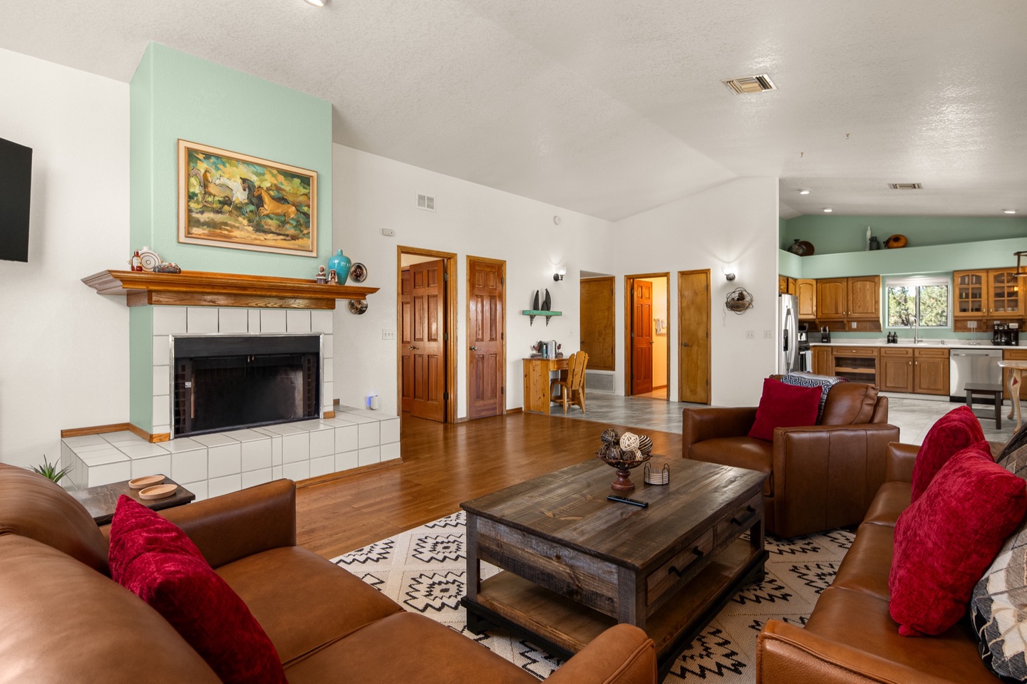 Spacious living room