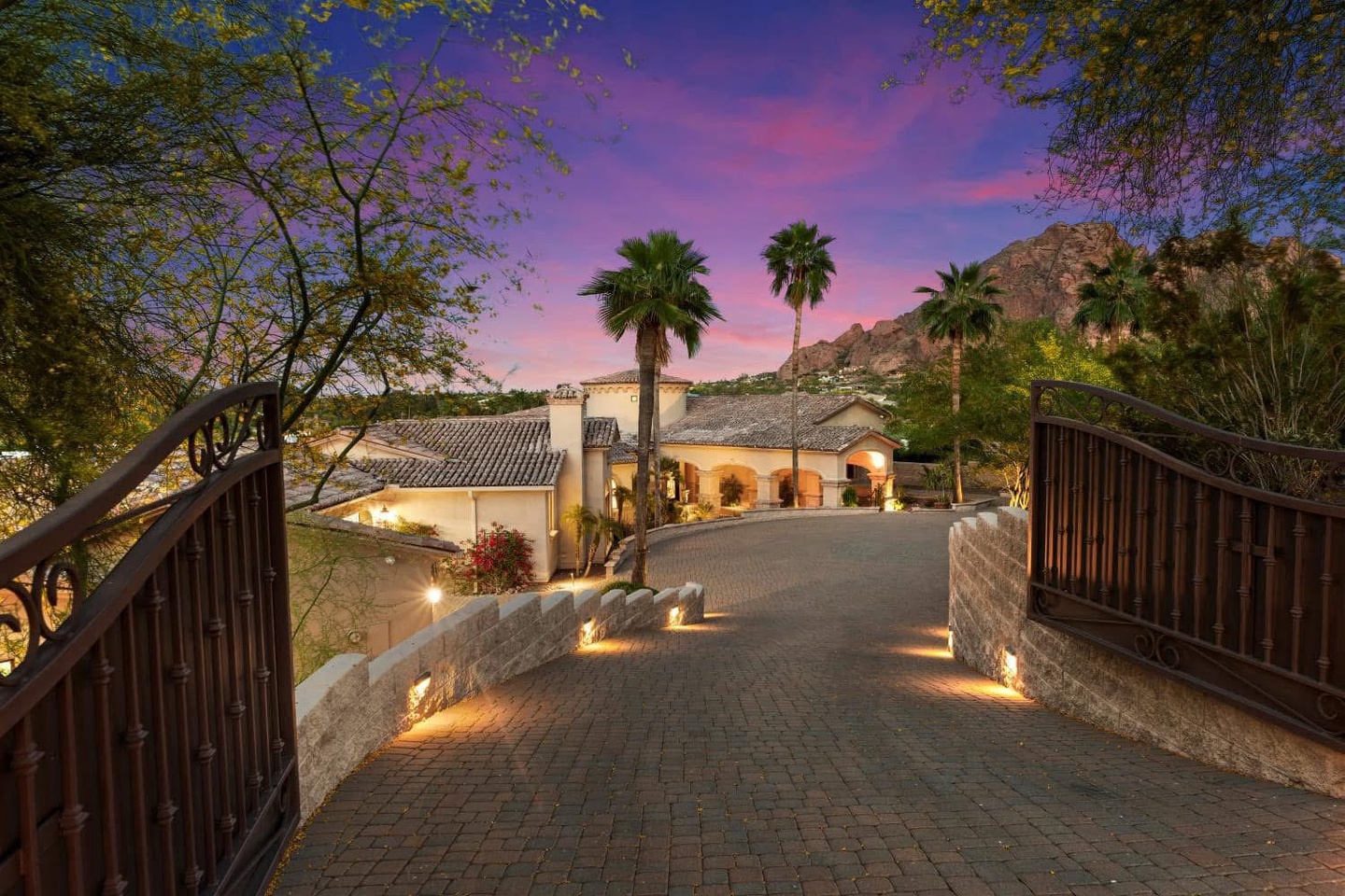 Welcome to your private estate in PV