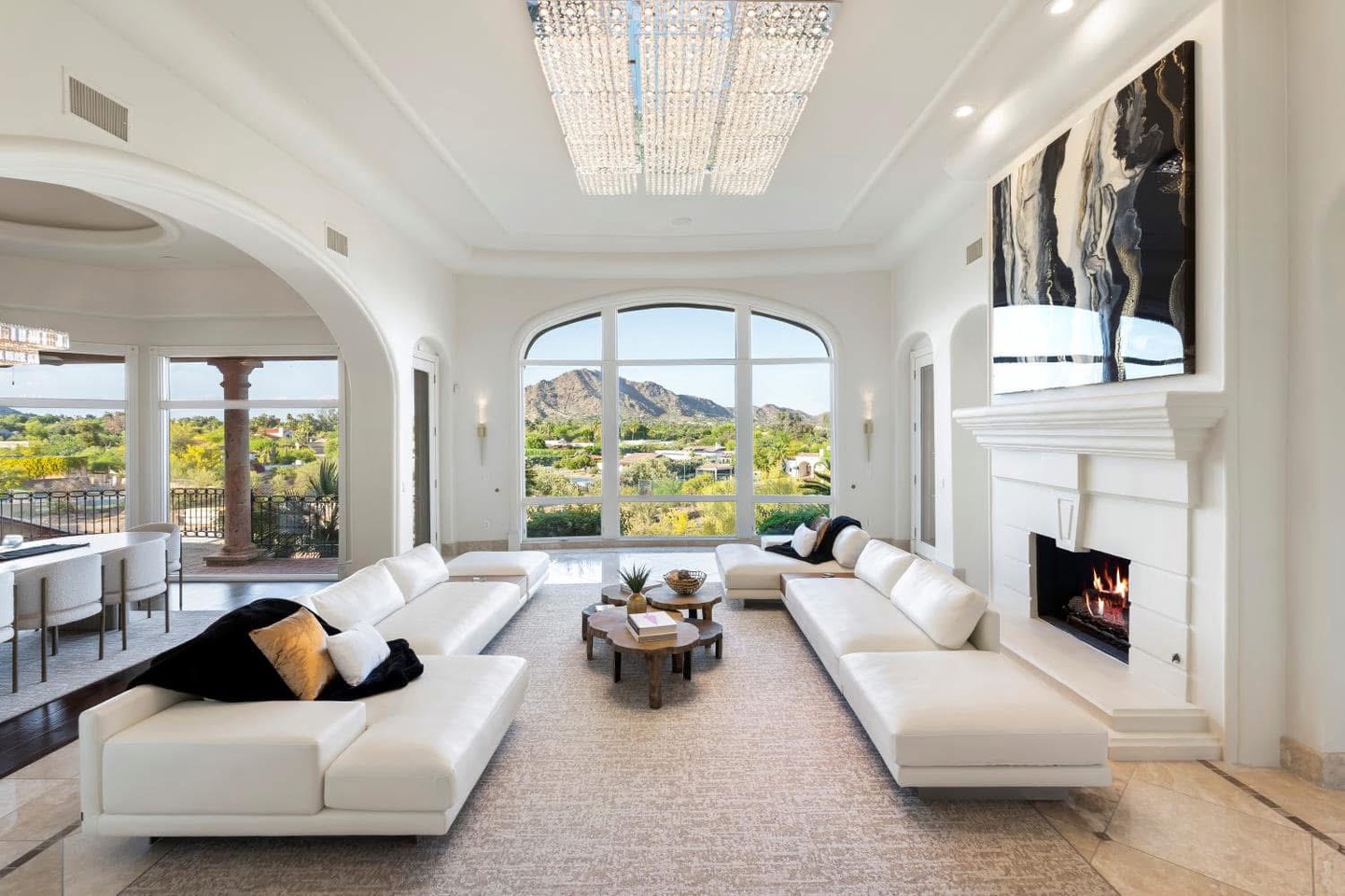 Spacious living room