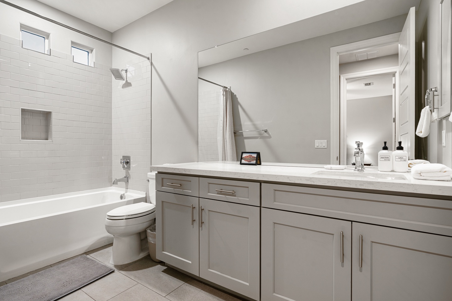 Bathroom 3 - Upper Level w/ Shower & Tub combo