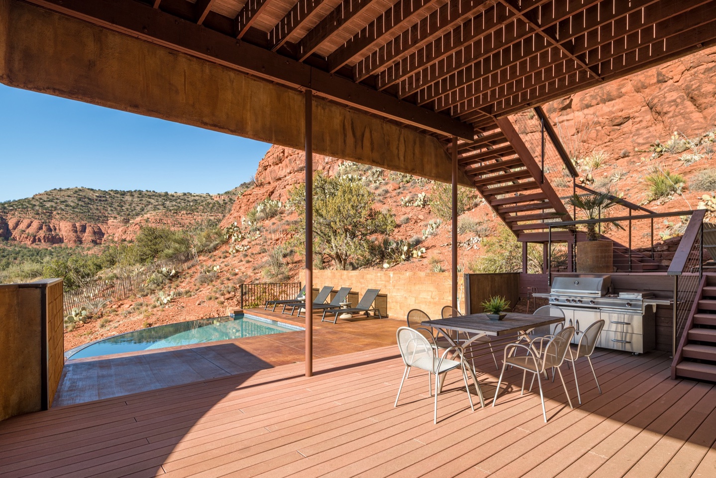 Outdoor space off of the living room