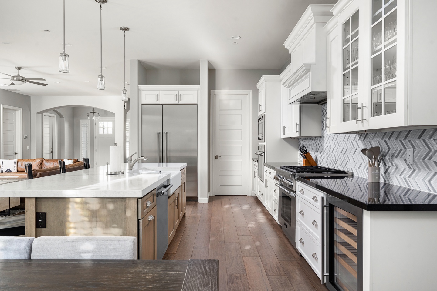 Fully stocked ready-to-use kitchen