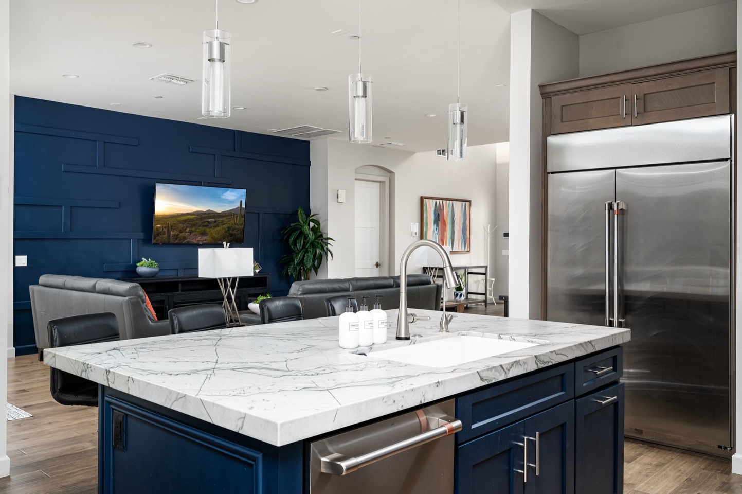 Open Kitchen to Living Room