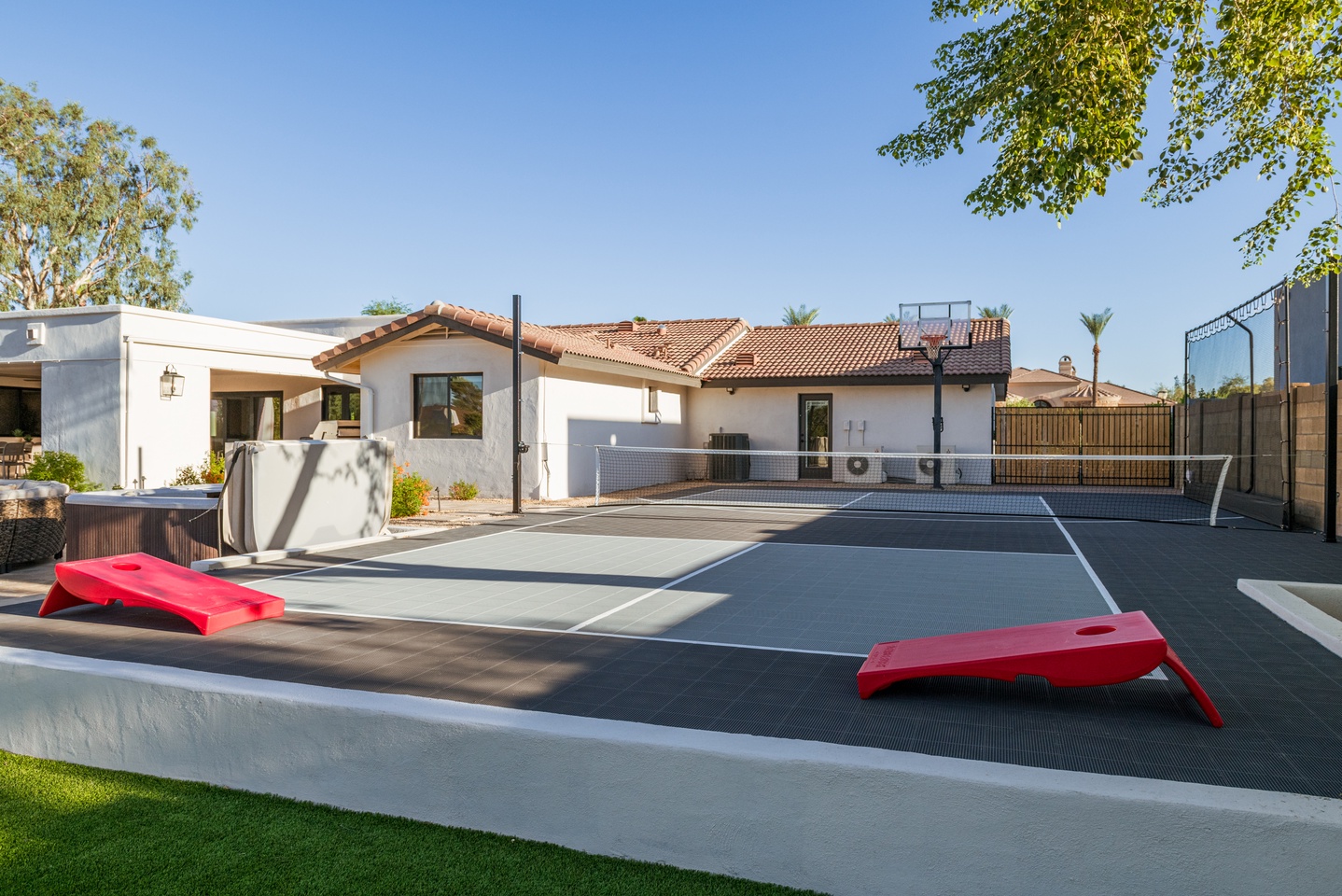 Pickle ball / Basket ball