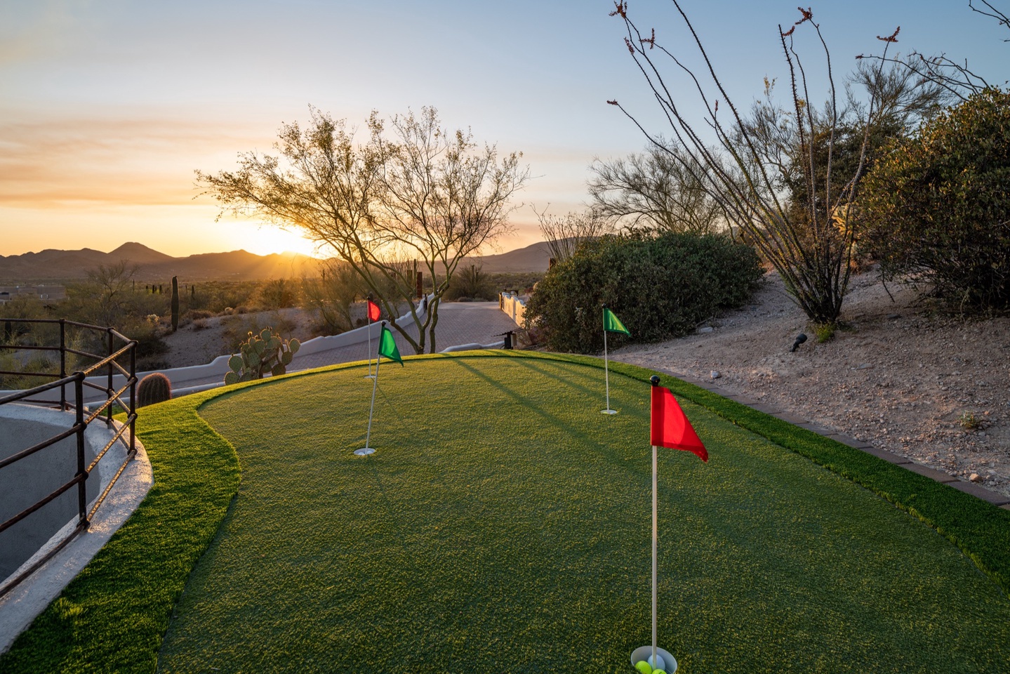 Practice the putting before heading off to your tee time