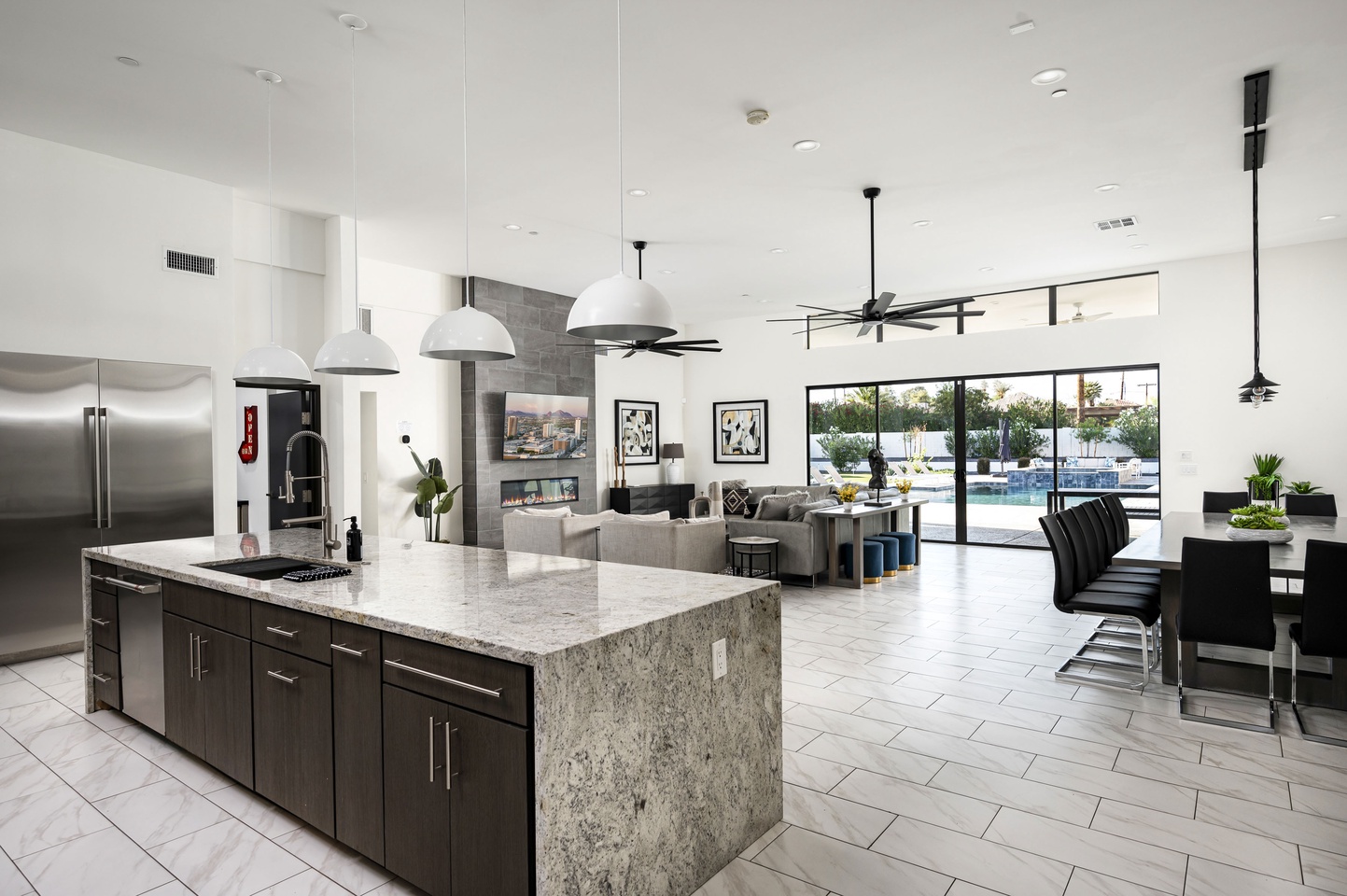 Luxurious Open Concept Living