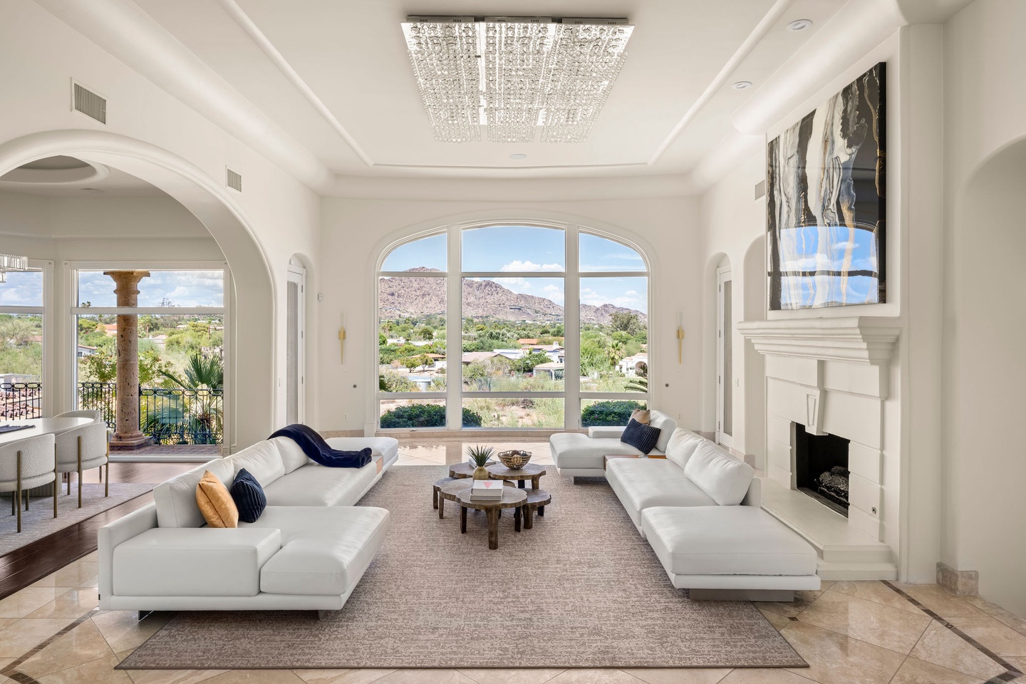 Spacious living room
