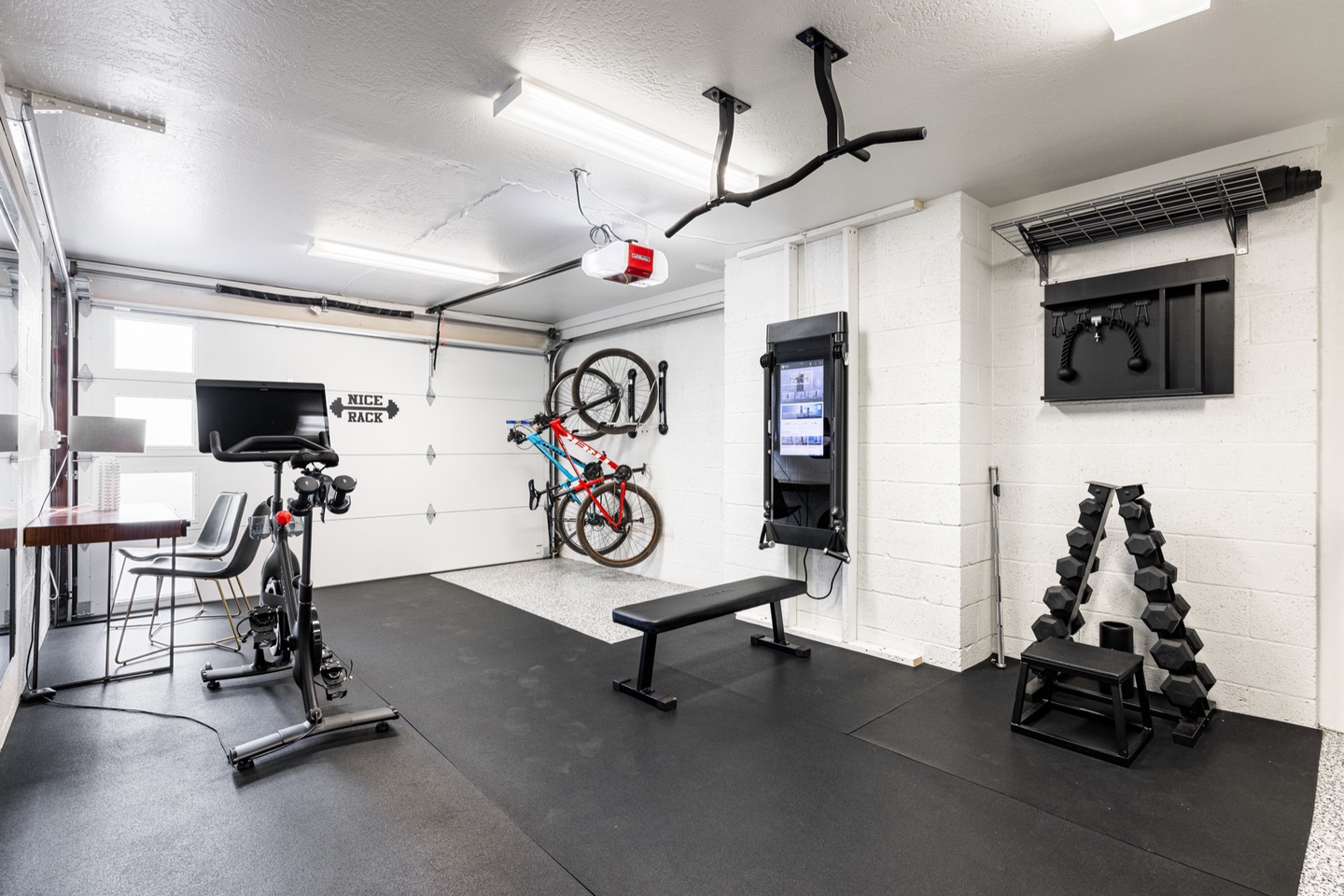 Perfect gym to stay fit away from home