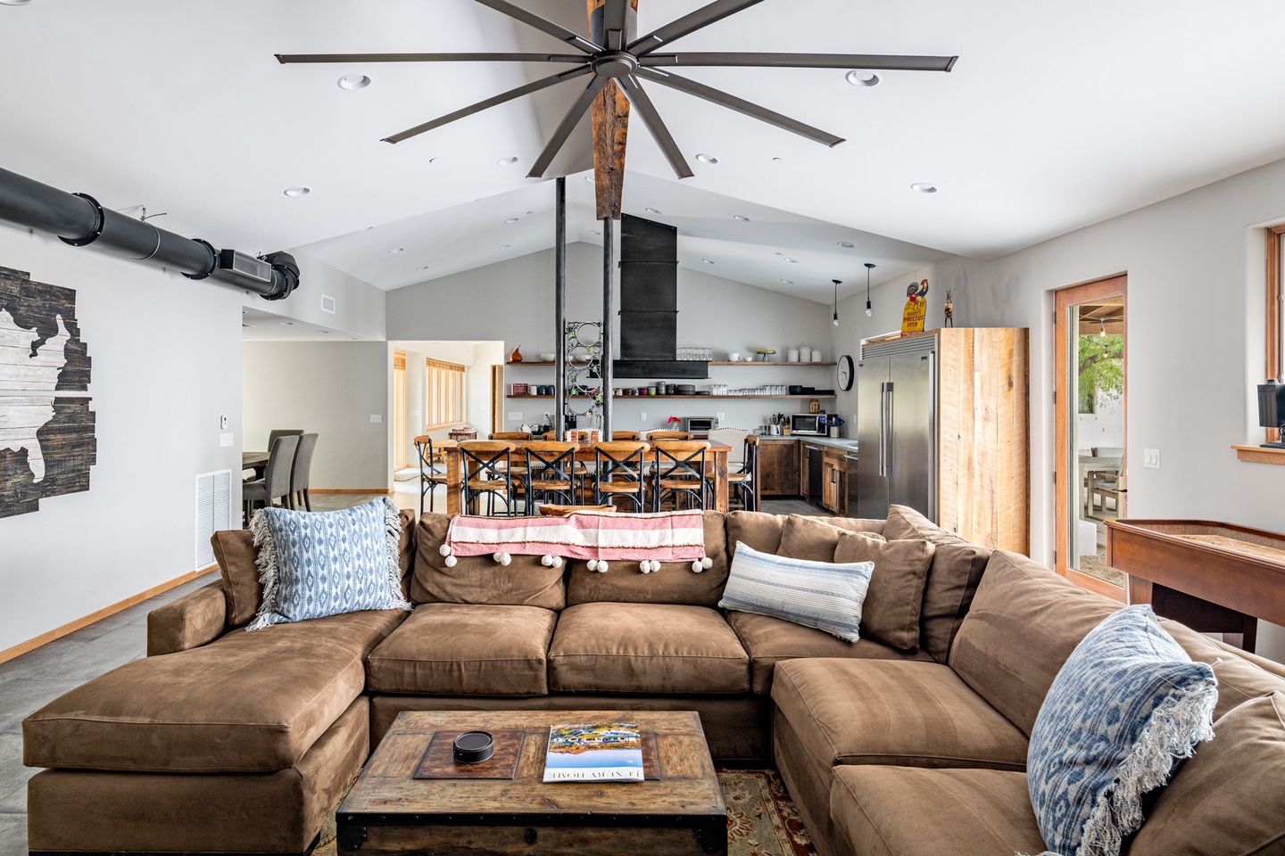 Large living area with open concept into the kitchen