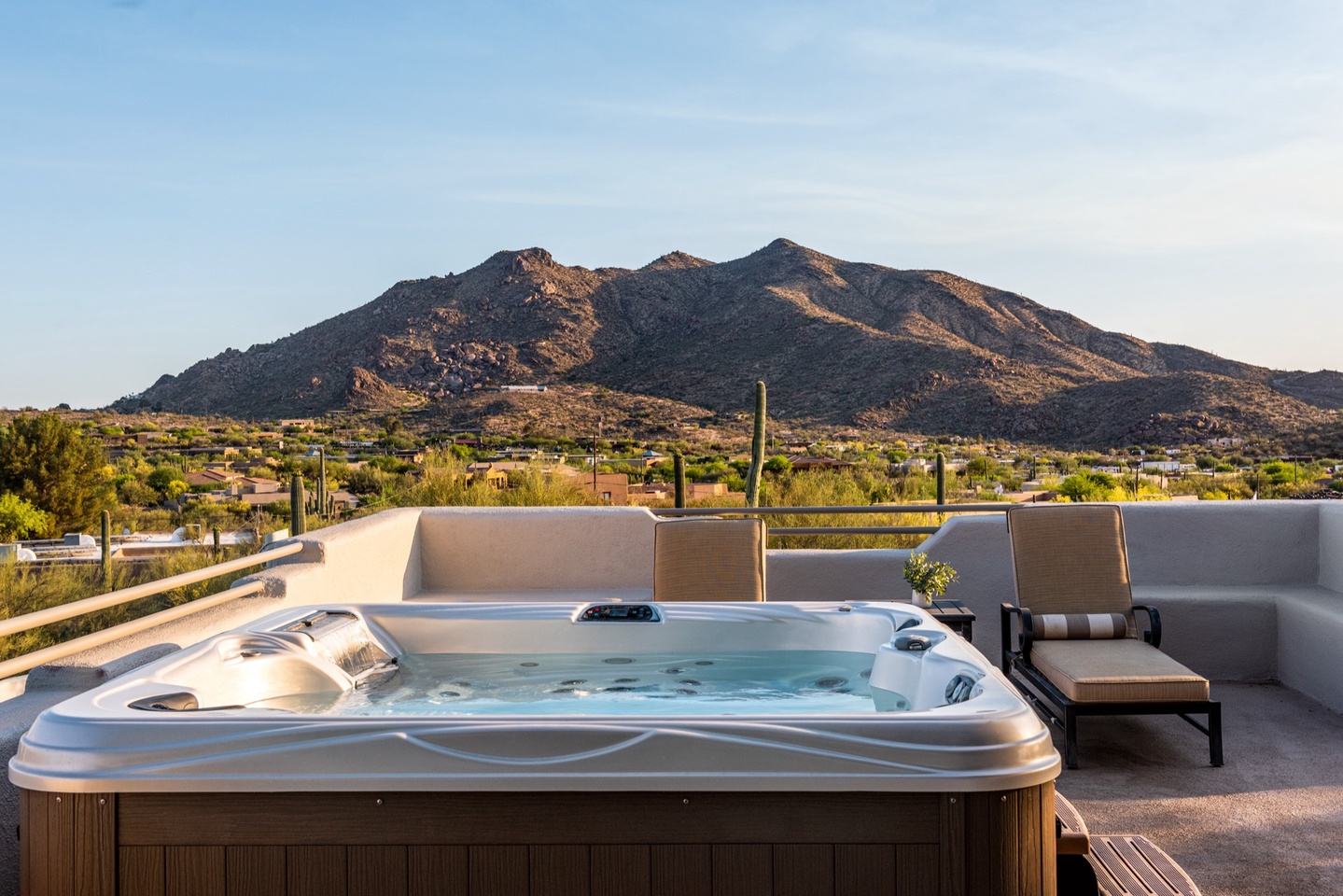 Beautiful hot tub setting