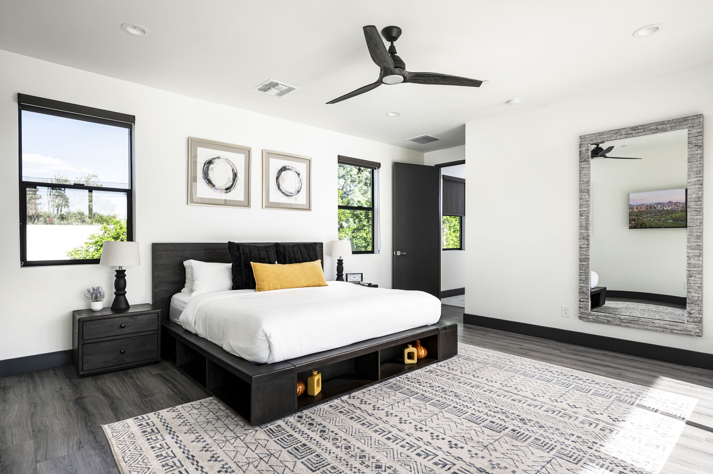 Master Bedroom - King bed